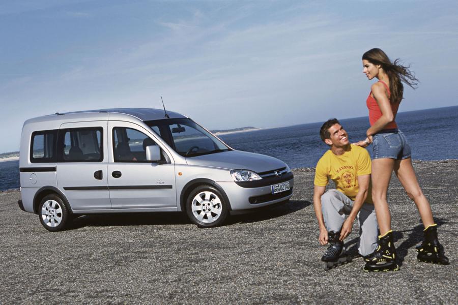  Opel Combo 2001 года  (фото 33 из 70)